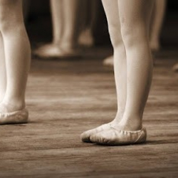 Lynn Panting Dance